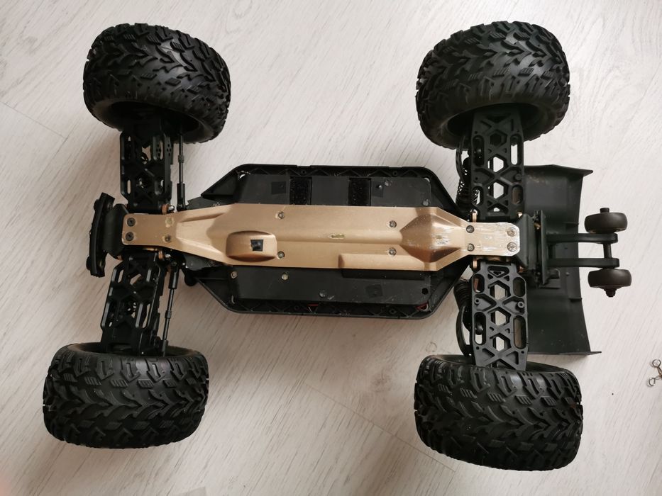 VKAR Racing Bison 4WD 1:10 машинка на радіокеруванні Brushless