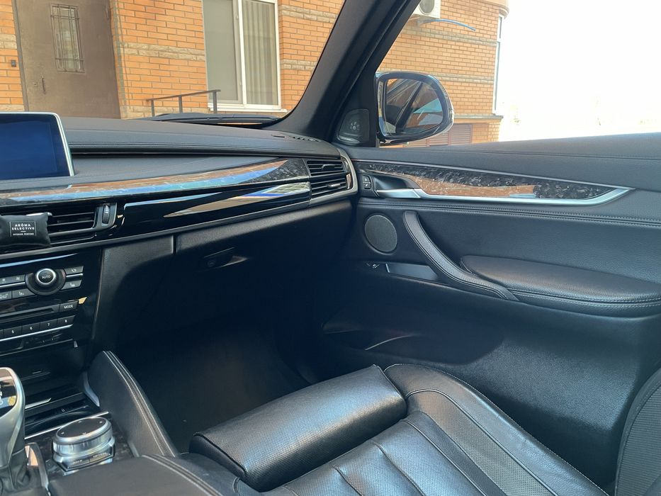 Продам Bmw X6 2017