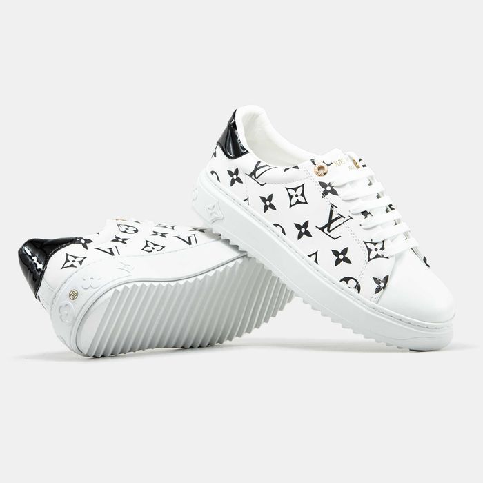 Женские кожаные кроссовки Louis Vuitton Trainer Time Out Monogram LV