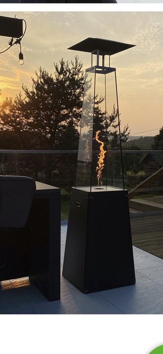 Kratki ogrzewacz tarasowy