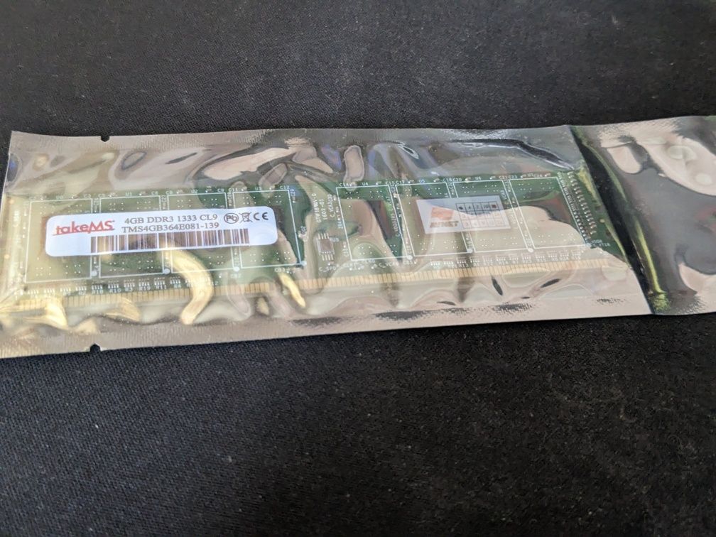 Оперативная память DDR3 4 gb (1333)