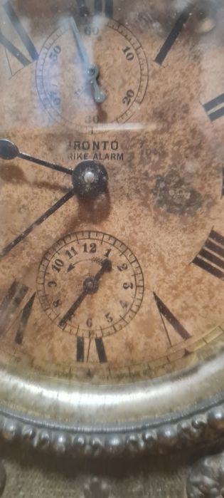 Antigo relógio americano de corda