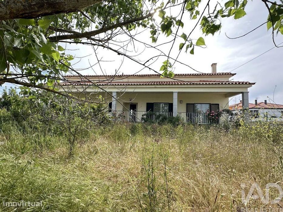 Casa / Villa T3 em Vilar Formoso de 140,00 m2
