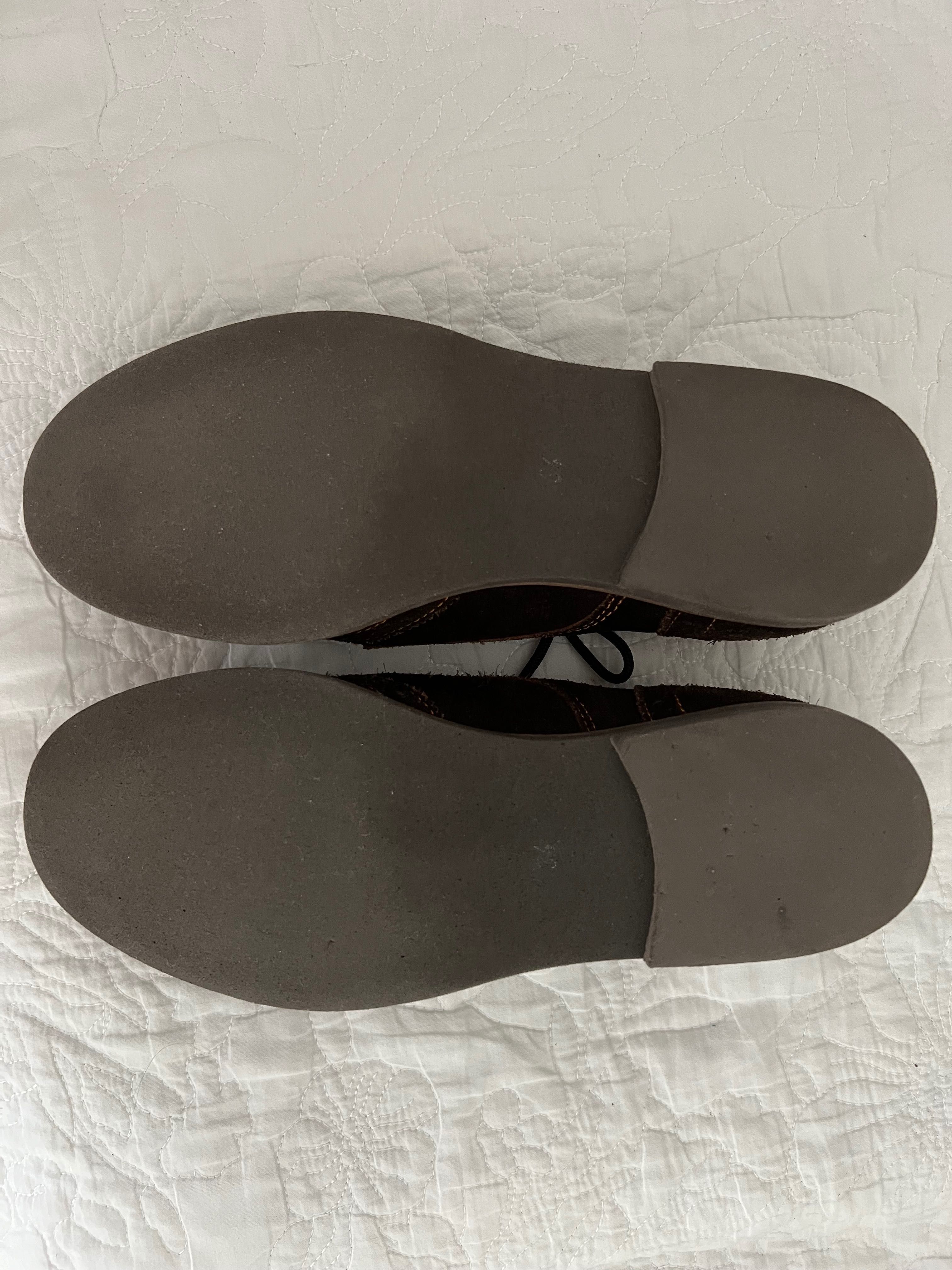 Дитяче взуття Russell and Bromley