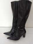 Botas pretas da Celta