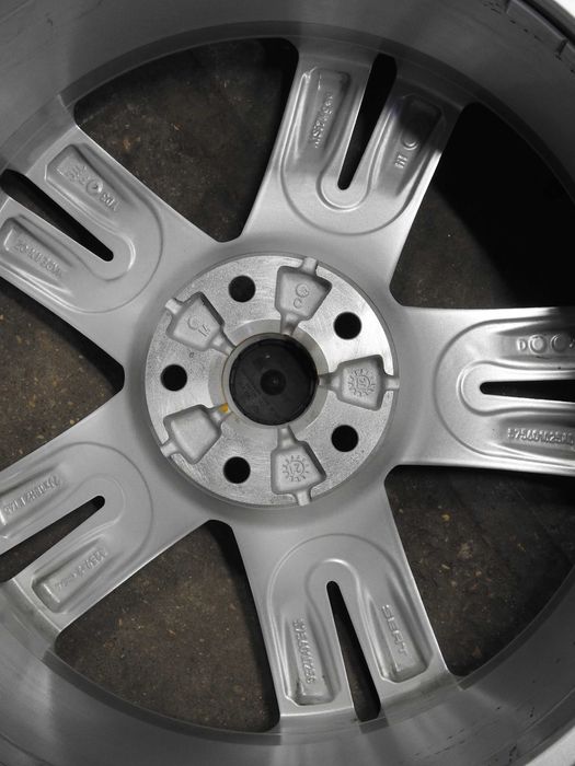 4x Alufelgi 5x112 18" Seat Leon Altea Alhambra Taracco Exeo DEMO