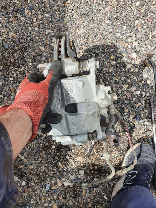 Mazda cx50 підвіска