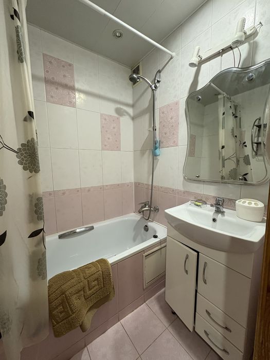 Оренда 3-х кімнатноі квартири в центрі міста