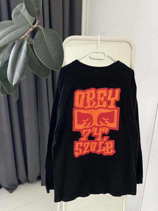 Лонгслив Obey.