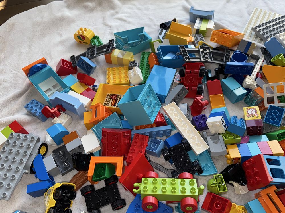 Lego duplo 5kg kilka zestawów