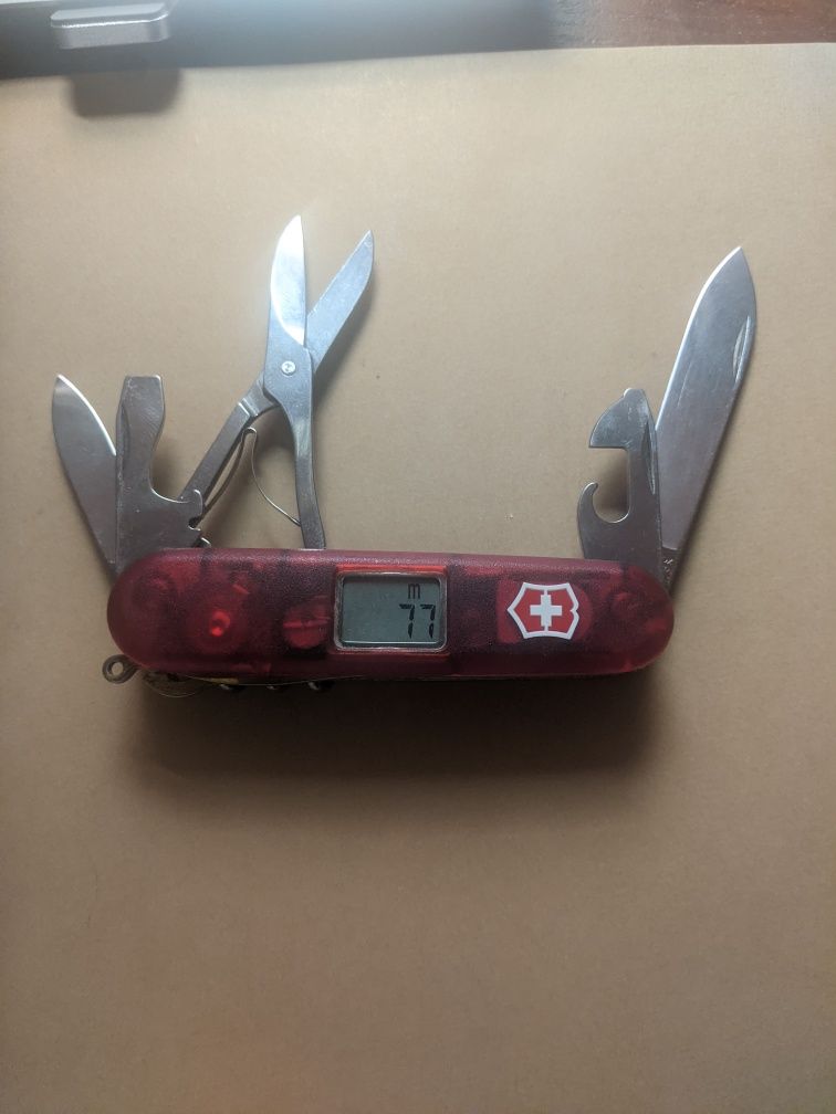 Victorinox Altimeter, швейцарский нож