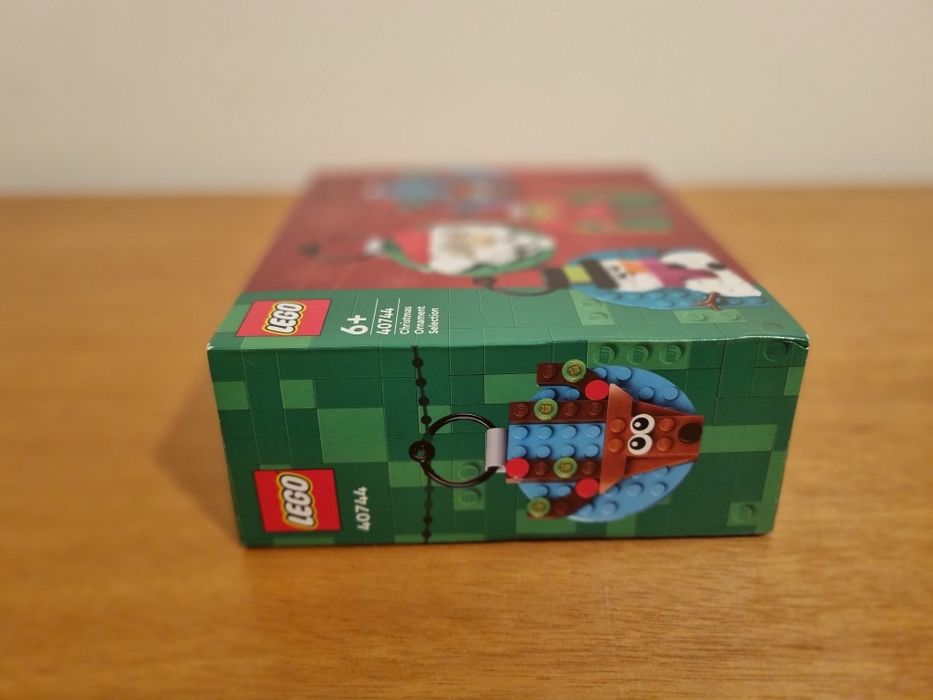 LEGO 40744 - Christmas Ornament Selection
