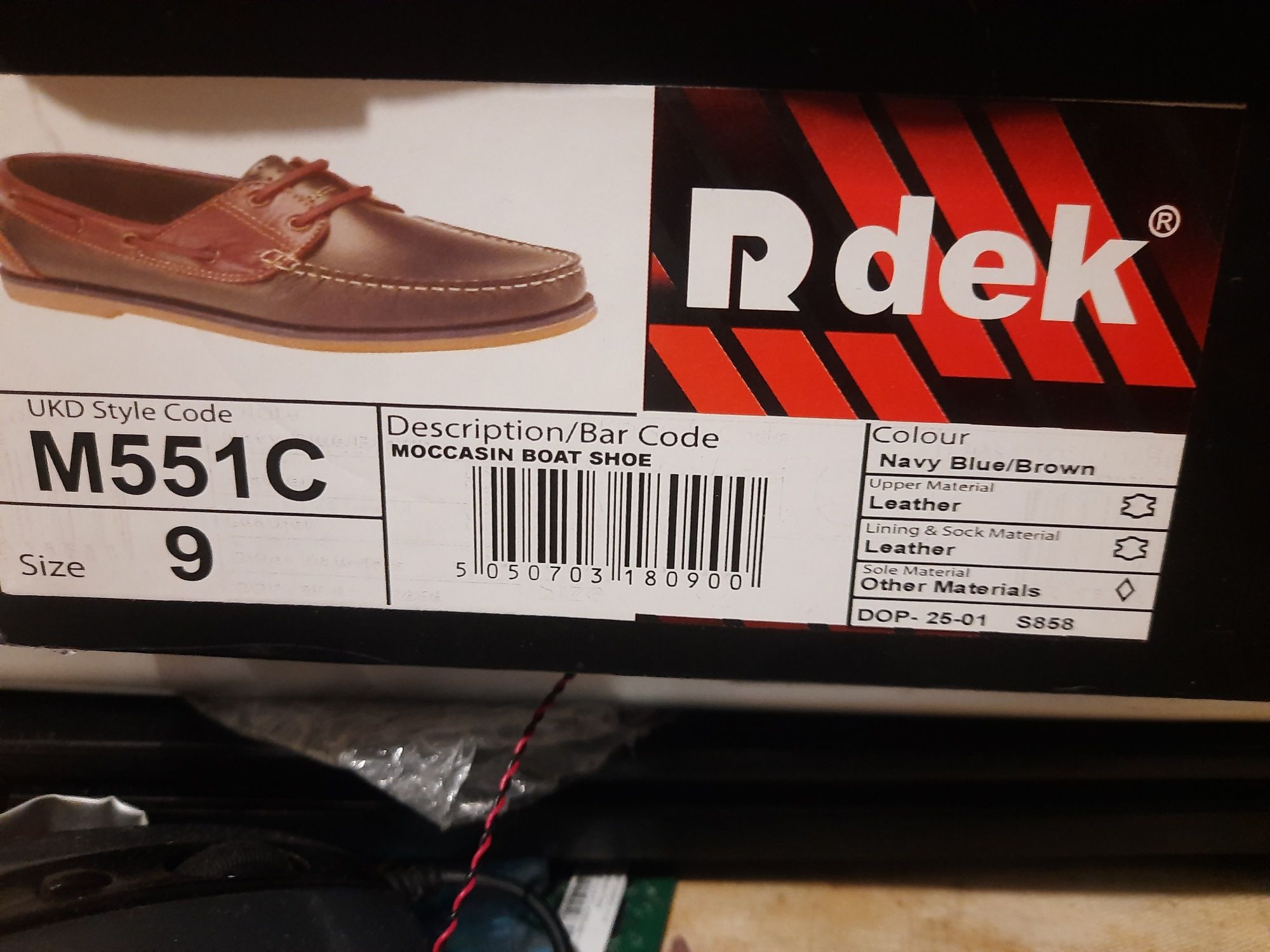 Продам мужские мокасины