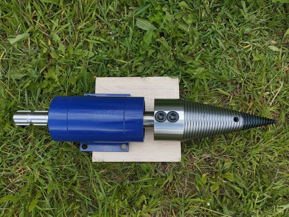 Łuparka świdrowa WOM do ciągnika / świder do drewna 100mm