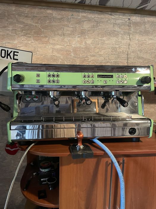 Кофемашина, кавомашина, кофеапарат професійний Dalla Corte Evolution