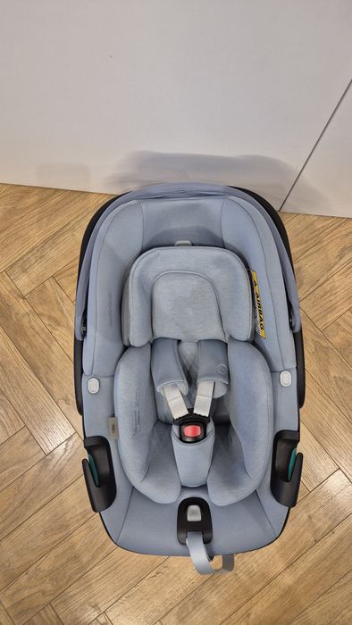 Maxi-Cosi Pebble 360 i-Size –  stan bdb, wkładka
