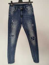 Spodnie damskie jeans z kamieniami, rozmiar M