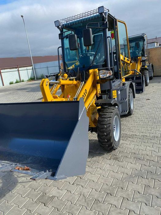ŁADOWNOŚĆ 1000 KG nowa mini ładowarka miniładowarka GG010