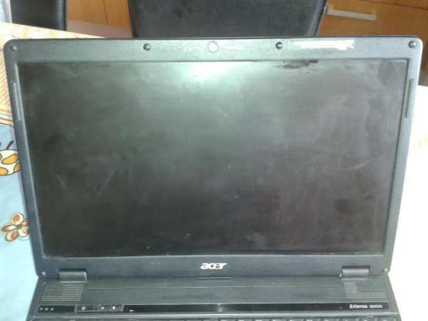 Acer extensa 5635zg