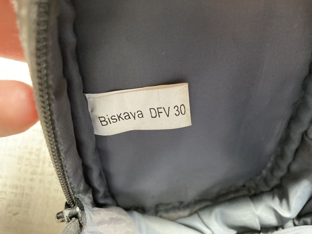 Pokrowiec/etui /torebka na aparat kompaktowy SAMSONITE Biskaya DFV 30
