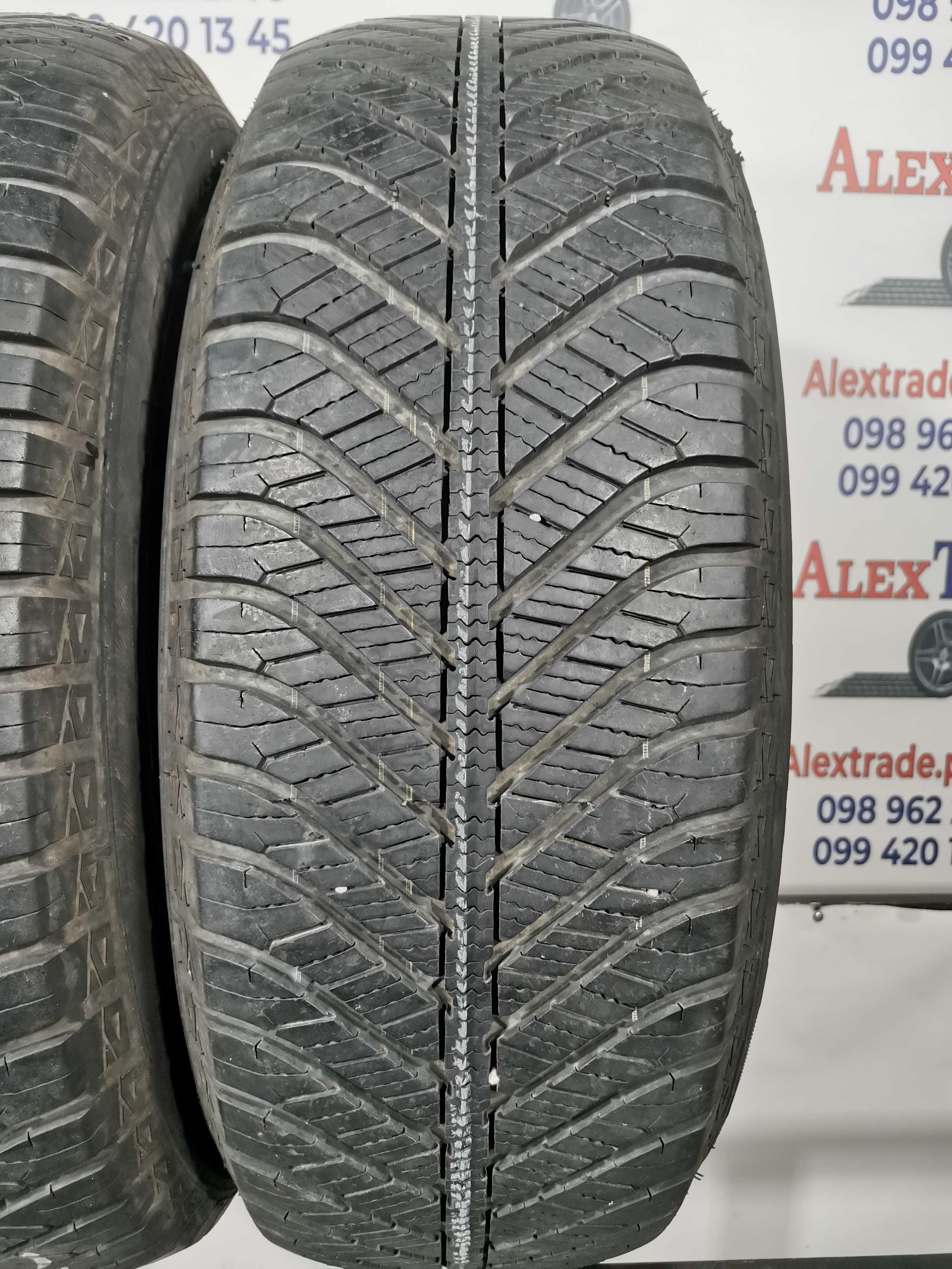 2 шт. 215/60 R17 Goodyear Vector 4 Seasons шини б/у, протектор 7мм