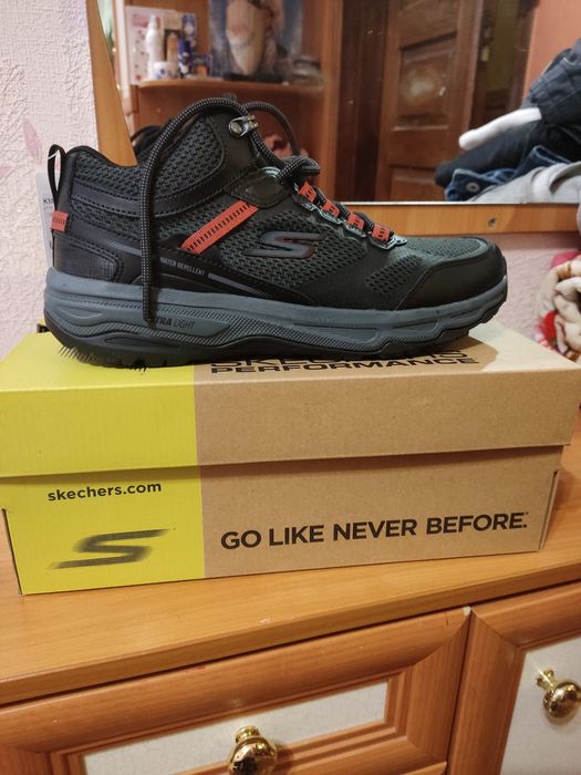 Кроссовки Sketchers Go Run Trail