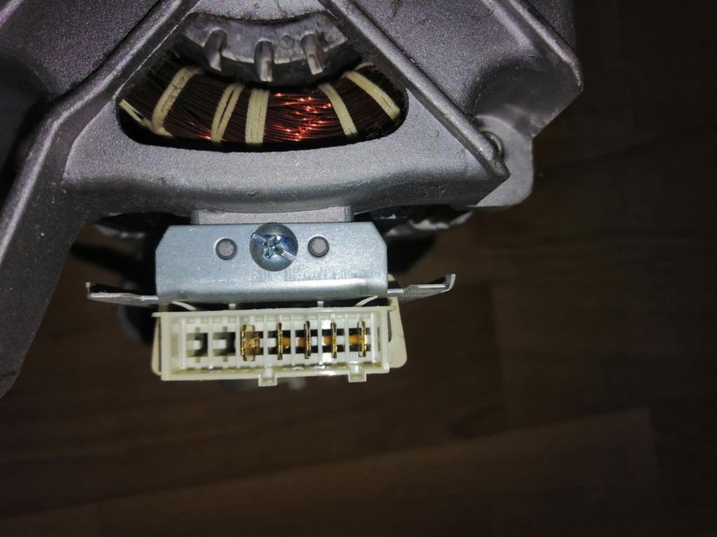 Silnik do pralki hotpoint ariston