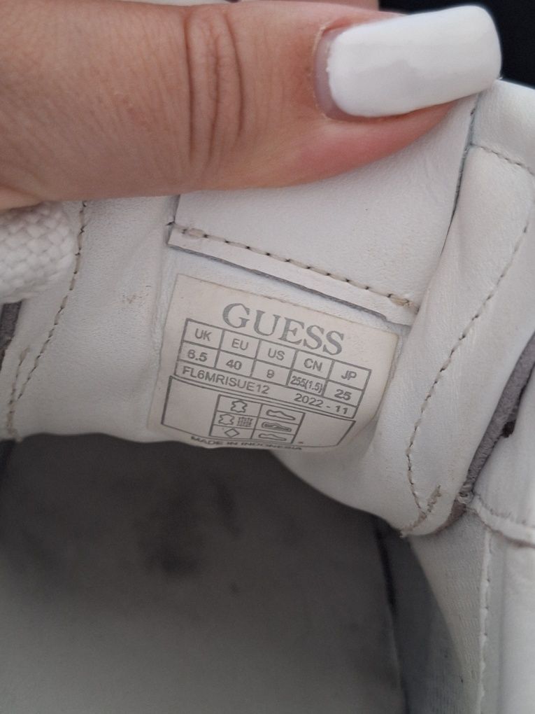 Guess sneakersy szare 40 na platformie