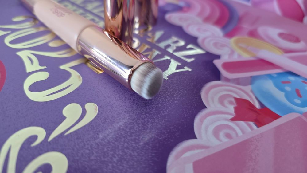 Glam shop palec szefowej