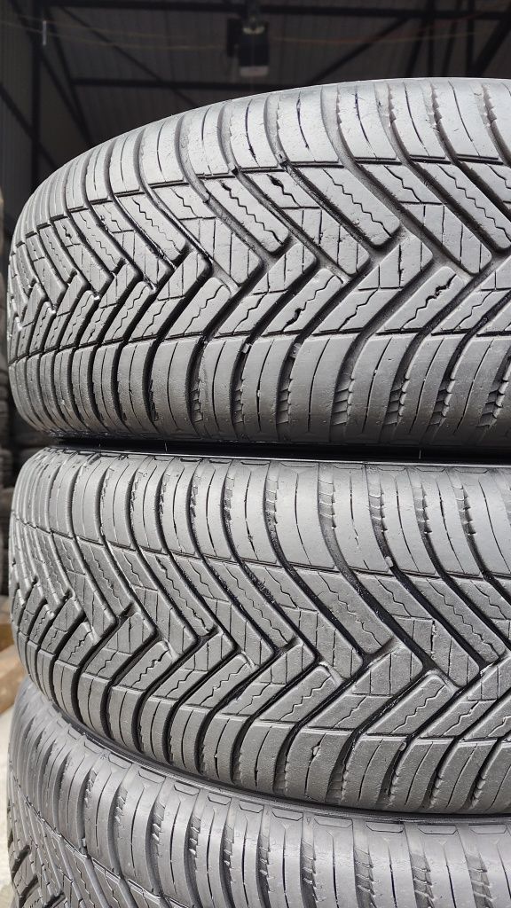 185/60/15 Hankook Kinergy 4S2 komplet