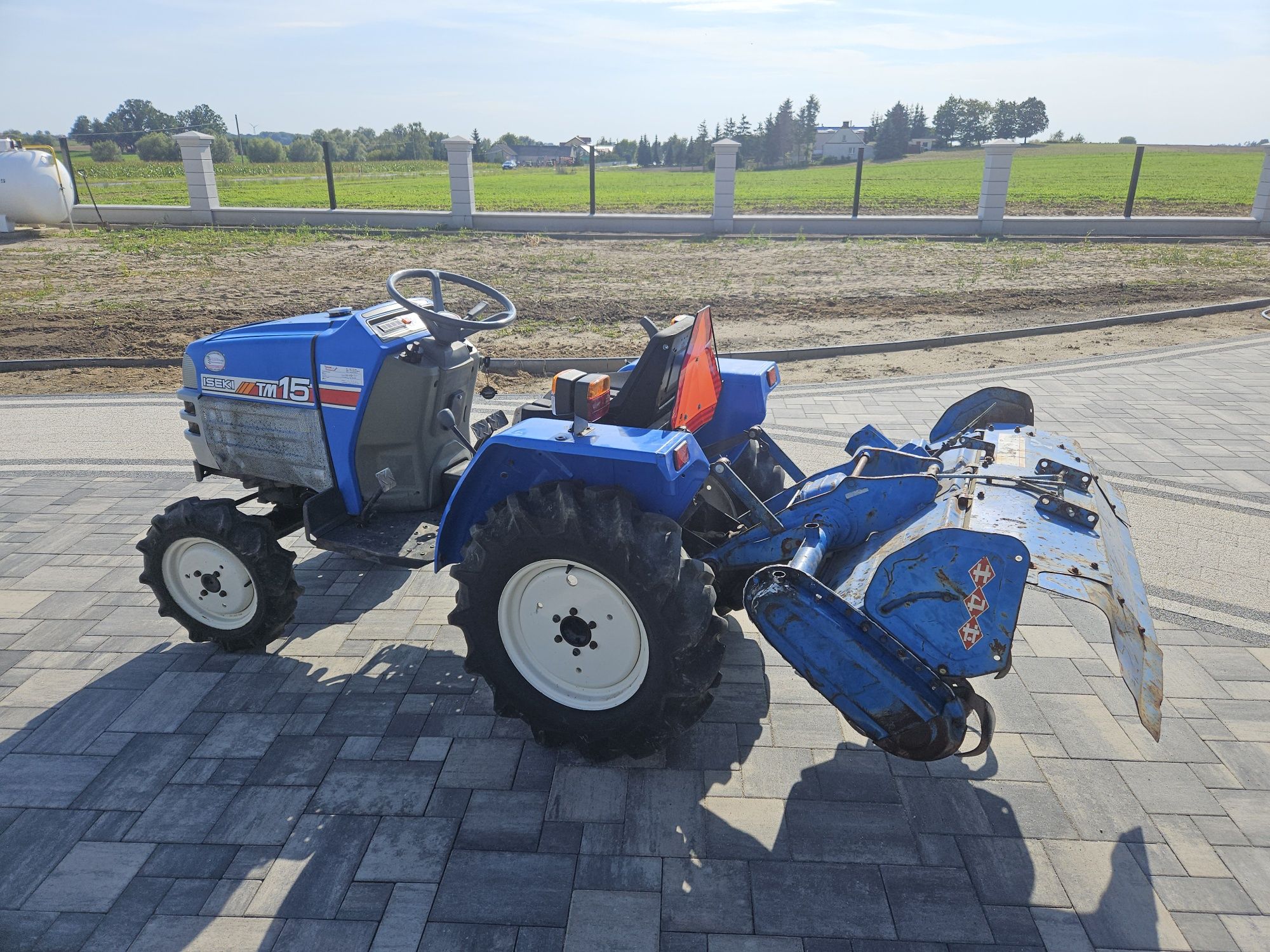 Ciągnik mini traktor traktorek iseki tm 15 ,3 cylindry glebogryzarka