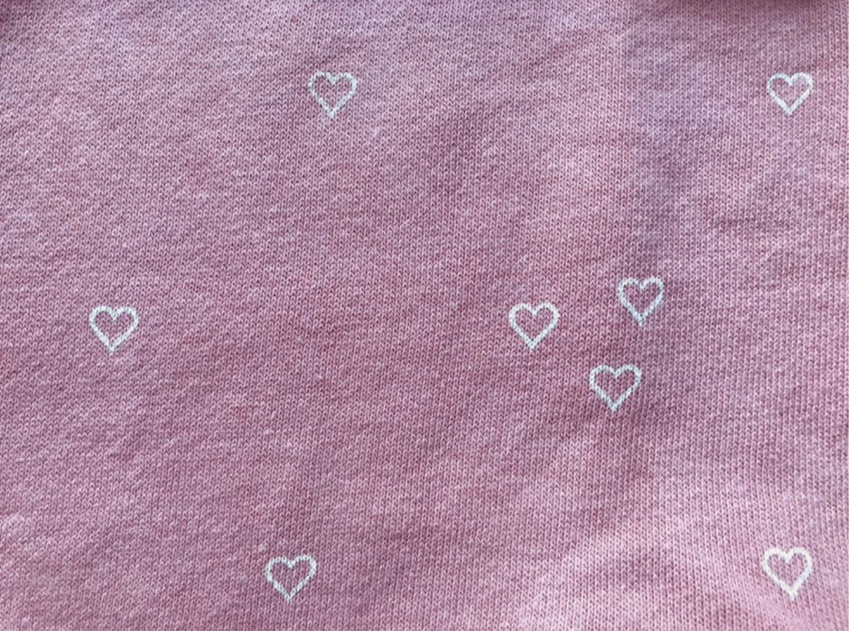 Spodenki z organicznej bawełny w urocze serduszka H&M