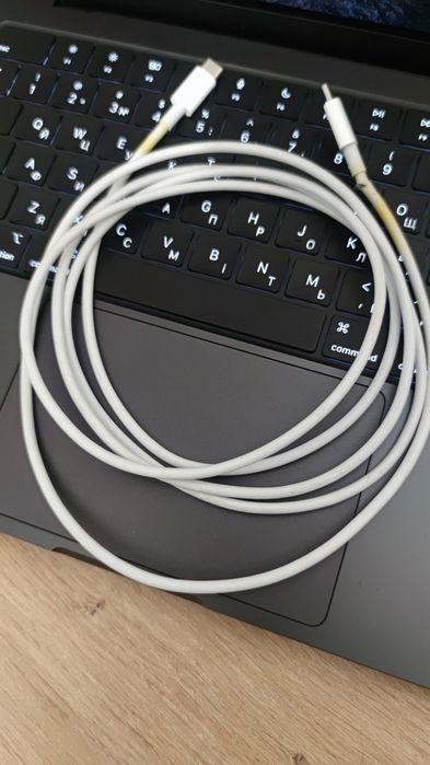 Кабель USB‑C для зарядки MacBook (2м)