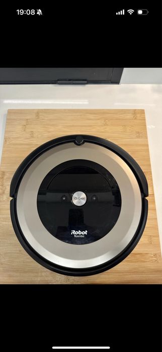 Aspirador iRobot Roomba e6