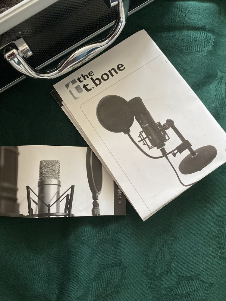 Microfone de estúdio The T.bone