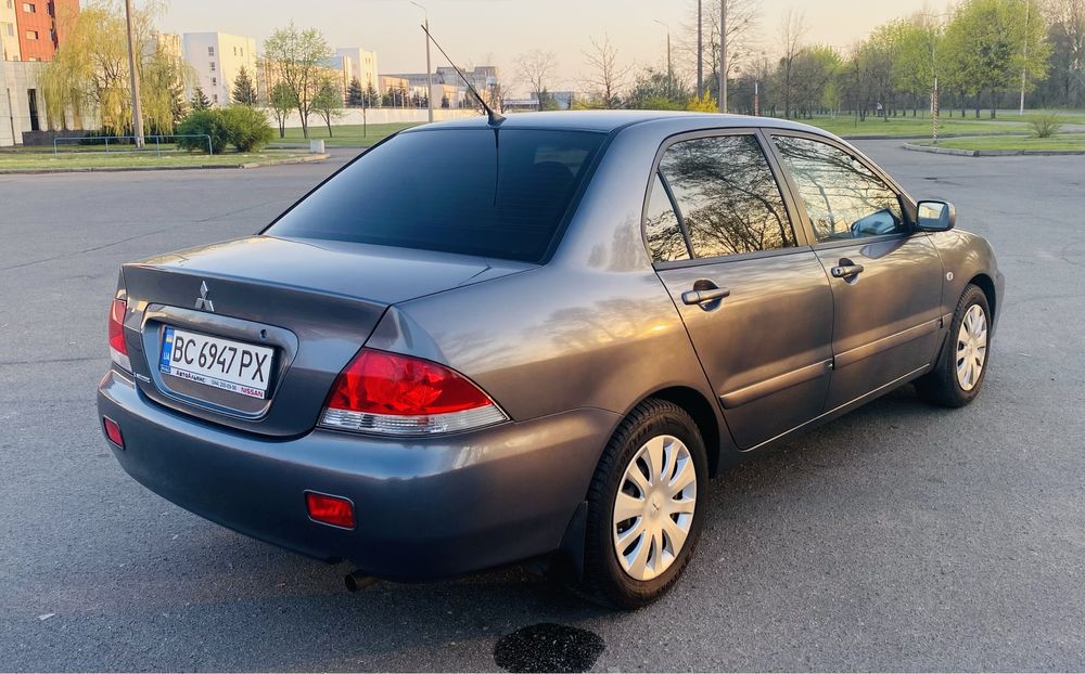 Продам Mitsubishi Lancer 1.6