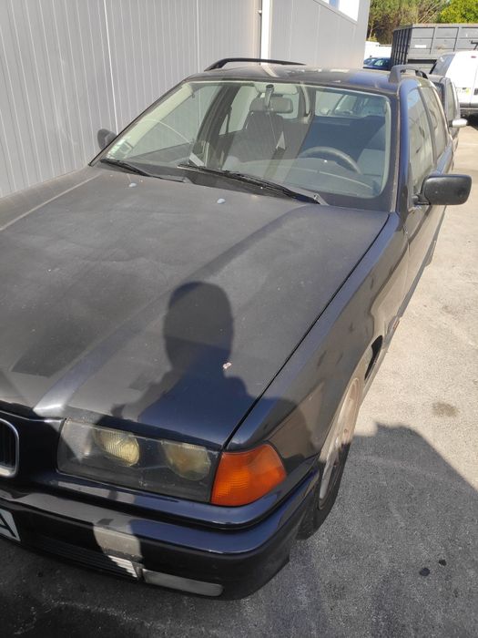 BMW modelo 318 TDS