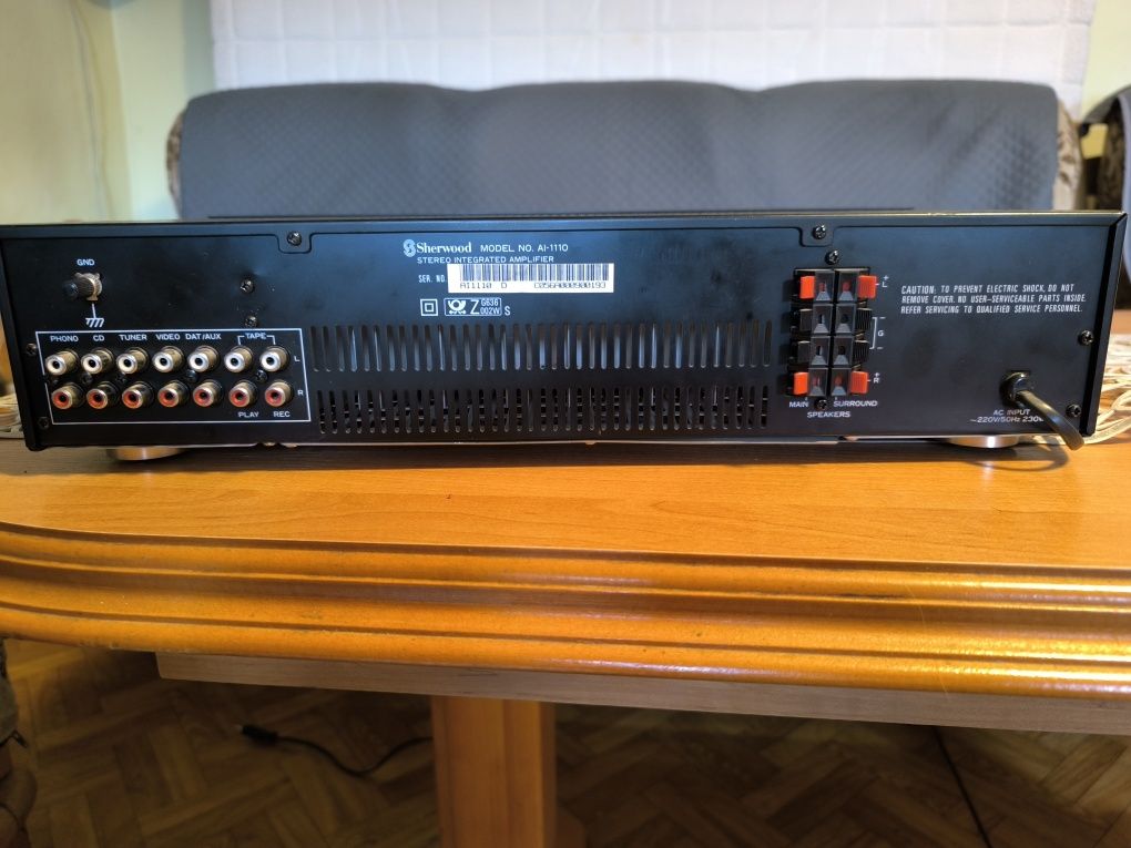 Sprzedam wzmacniacz stereo Sherwood AI-1110