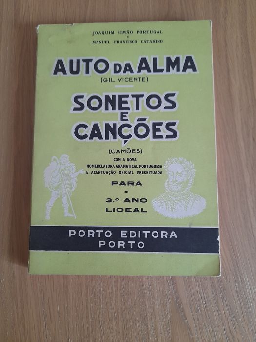 Livro antigo. Auto da Alma(GilVicente) e Sonetos e canções de Camões