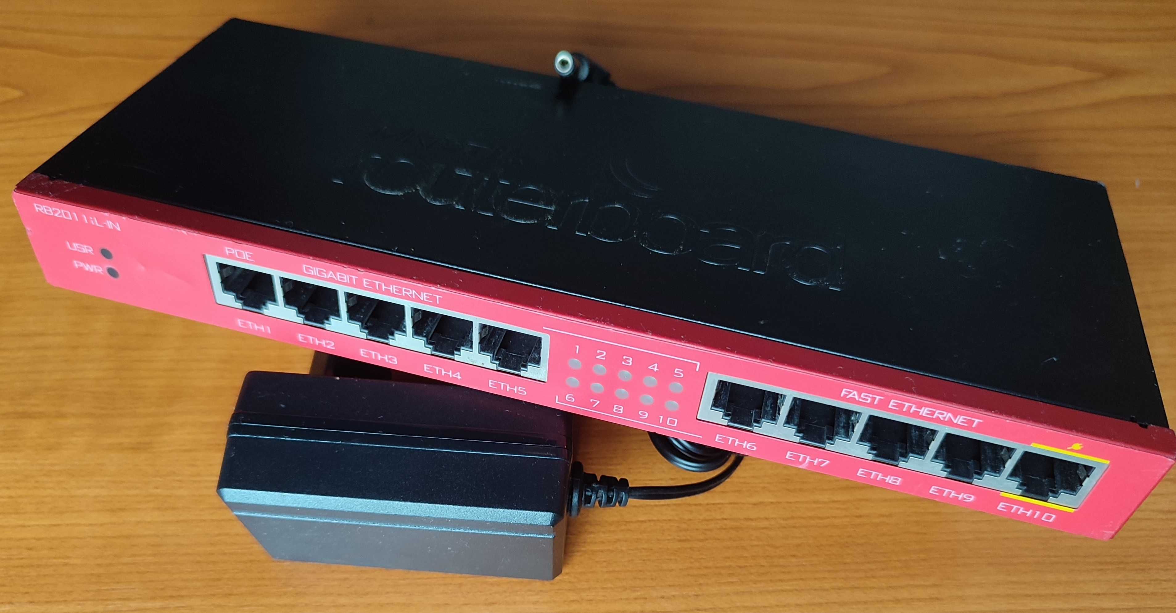 Маршрутизатор (роутер) MikroTik RB2011iL-IN, RB2011iLS-IN