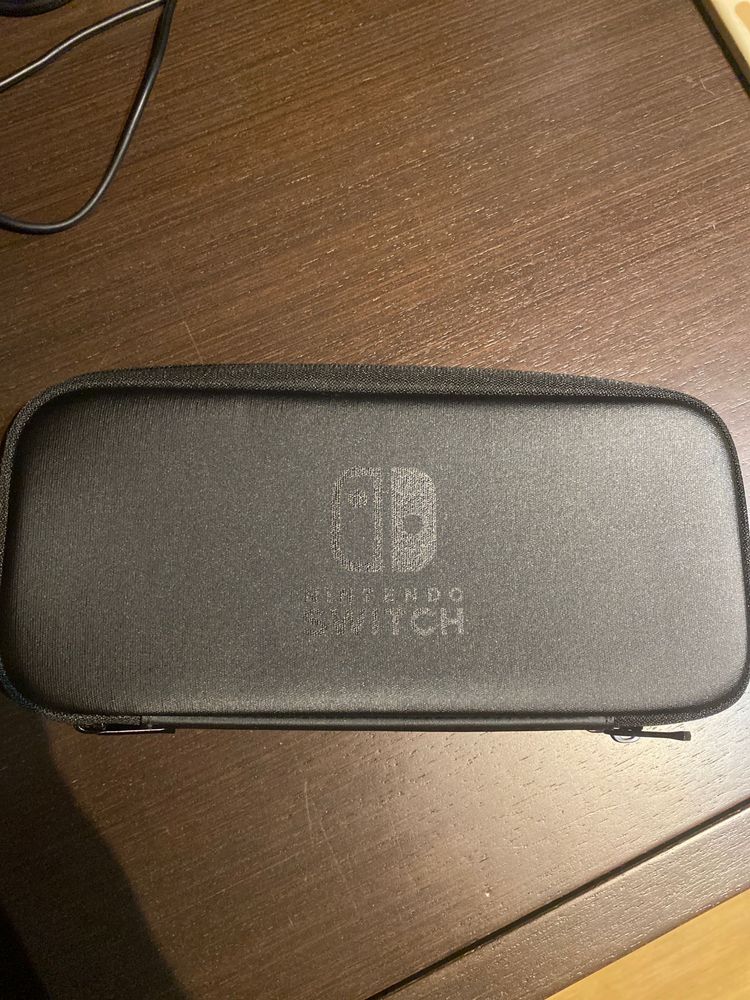 Nintendo Switch + Bolsa
