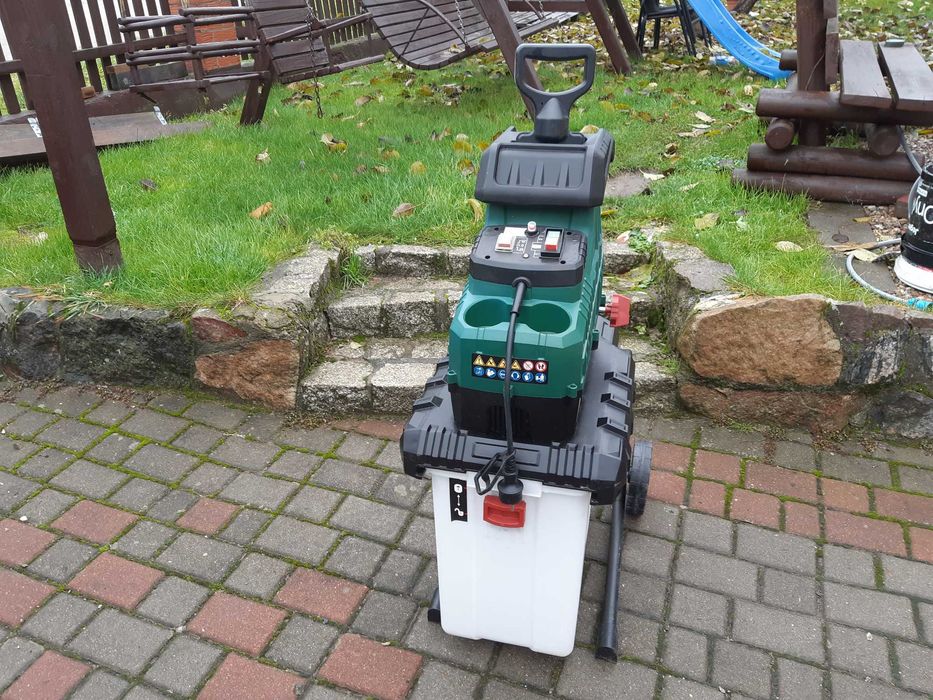 Rozdrabniacz do Gałęzi Walcowy Parkside PWH 2800 B2 42 mm