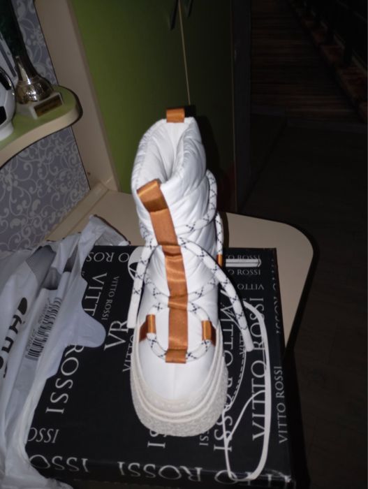 Ботинки Дутики женские VITTO ROSSI