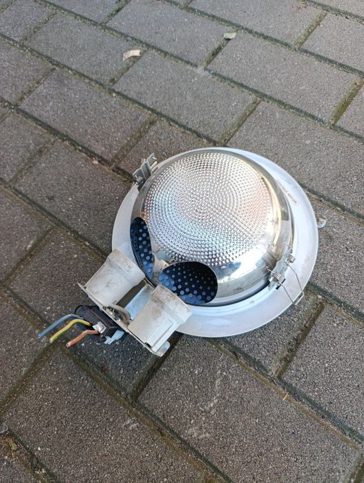 Lampy sufitowe ,sufit podwieszany