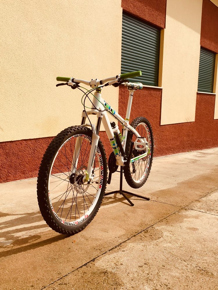 Bicicleta Berg stuka 9.2 roda 26