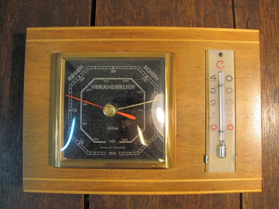 Barometr termometr Fischer drewniany mosiężna ramka PRL vintage