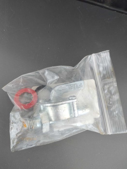 Motor gasolina e depósito para bicicleta