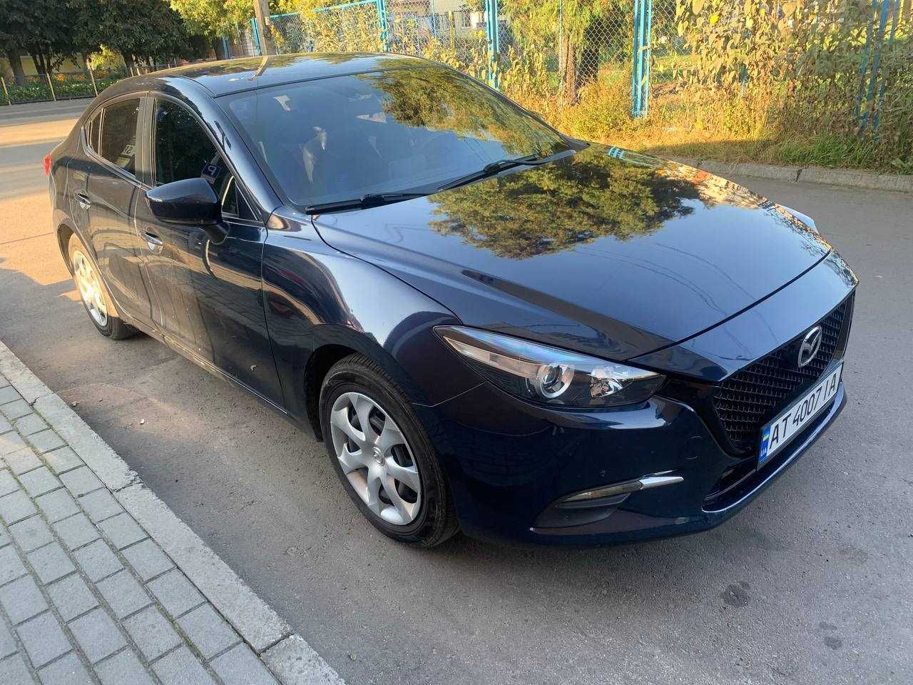 Оренда Львів Mazda 3 2018