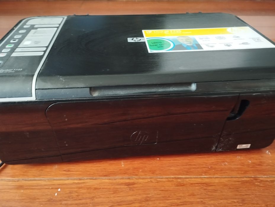 Kolorowa drukarka HP deskjet F735