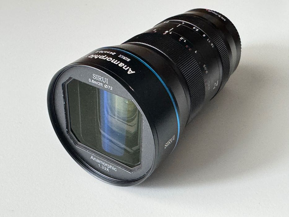 obiektyw Sirui 24mm f2.8 ANAMORPHIC micro 4/3
